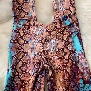 Lici fit cross over leggings